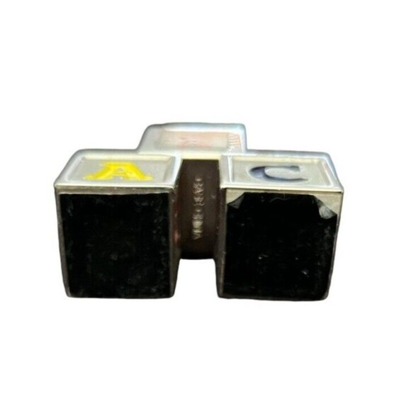 Miniature Elgin Quartz Analog Metal Children's ABC Blocks Battery Clock 1.75" - Picture 6 of 6